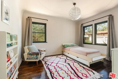 $1,749,000 | 2621 East Glenoaks Boulevard, Glendale, CA 91206