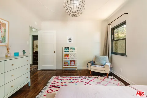 $1,749,000 | 2621 East Glenoaks Boulevard, Glendale, CA 91206