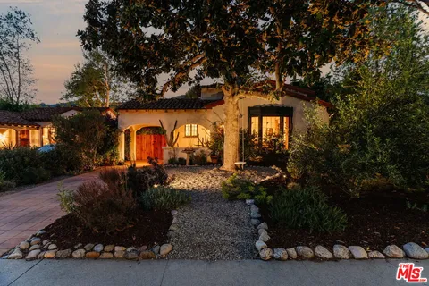 $1,749,000 | 2621 East Glenoaks Boulevard, Glendale, CA 91206