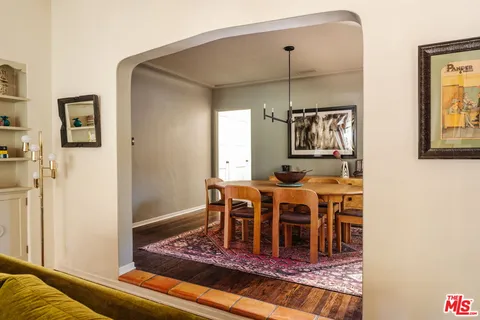 $1,749,000 | 2621 East Glenoaks Boulevard, Glendale, CA 91206