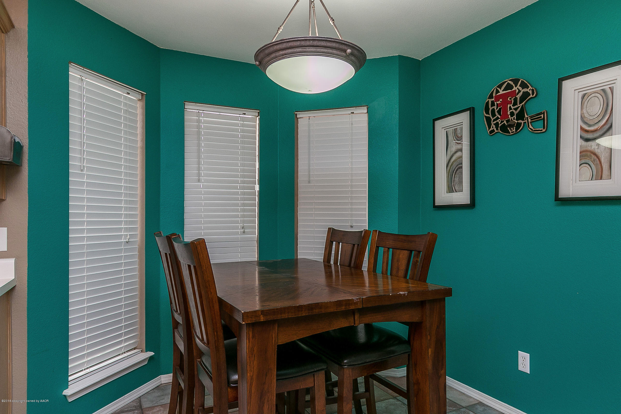 53 Valleyview Road Canyon, TX 79015 - Photo 9 of 18 Dining Room