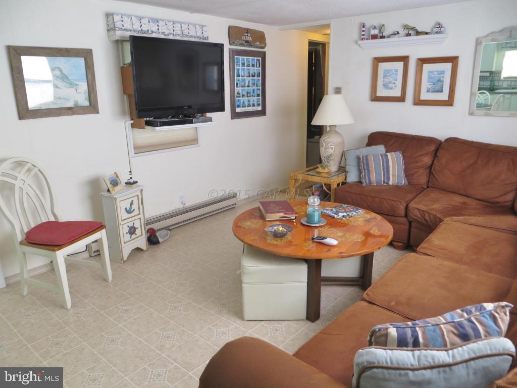 140 Clamshell Road Ocean City, MD 21842 - Photo 14 of 39 Gallery Image 14
