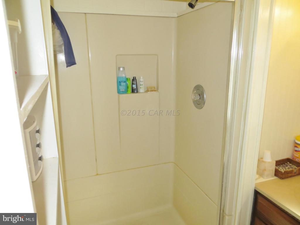140 Clamshell Road Ocean City, MD 21842 - Photo 29 of 39 Gallery Image 29