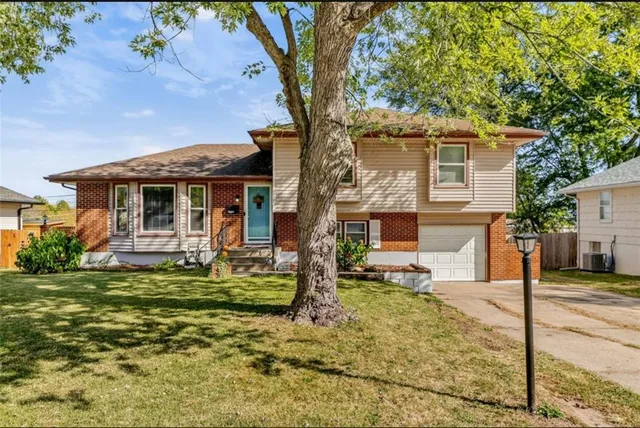 $210,000 | 10501 Wallace Avenue, Kansas City, MO 64134