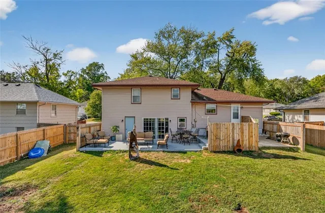 $210,000 | 10501 Wallace Avenue, Kansas City, MO 64134