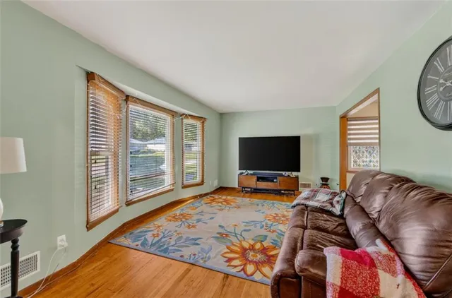 $210,000 | 10501 Wallace Avenue, Kansas City, MO 64134