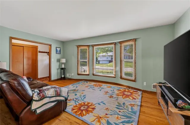 $210,000 | 10501 Wallace Avenue, Kansas City, MO 64134