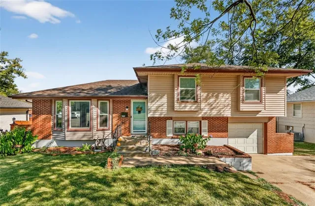 $210,000 | 10501 Wallace Avenue, Kansas City, MO 64134