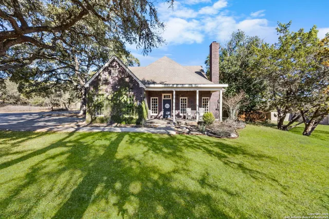 $724,999 | 9833 Saxet Drive, Boerne, TX 78006