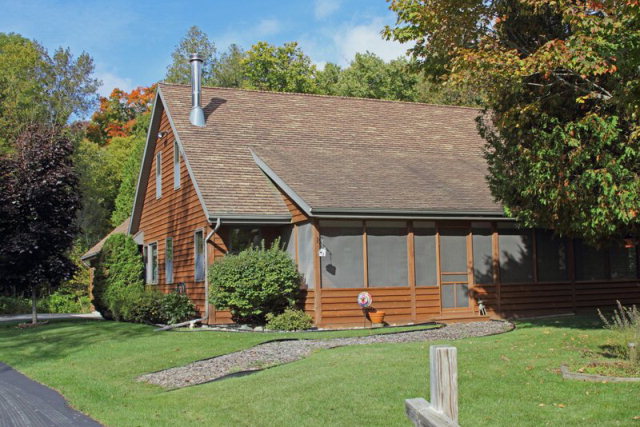 165 Clar Lin Road Algoma, WI 54201 - Photo 1 of 1