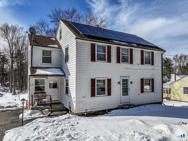 $1,600 | 683 Camp Street, Bristol, CT 06010