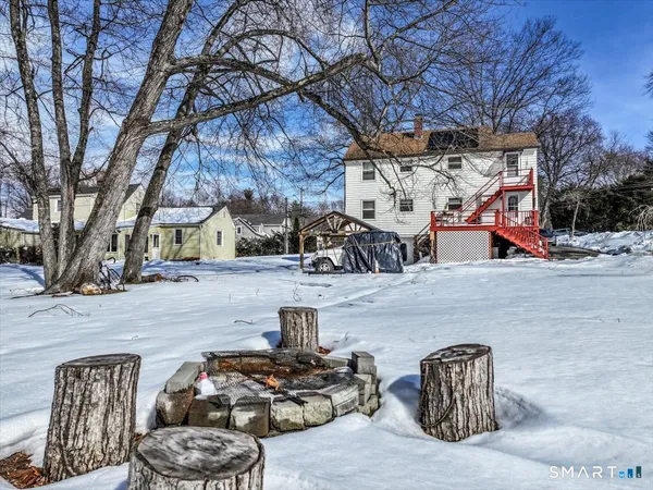 $1,600 | 683 Camp Street, Bristol, CT 06010