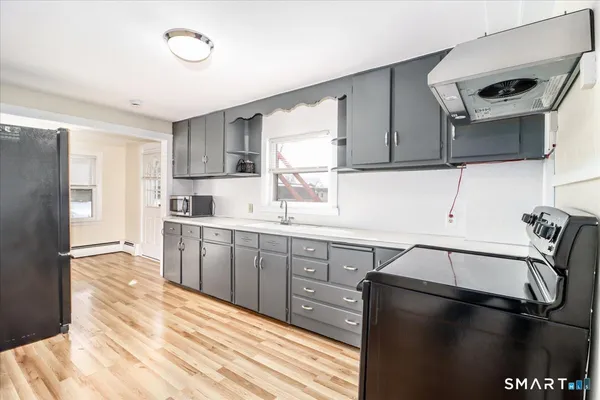 $1,600 | 683 Camp Street, Bristol, CT 06010