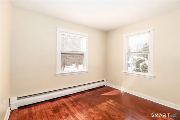 $1,600 | 683 Camp Street, Bristol, CT 06010
