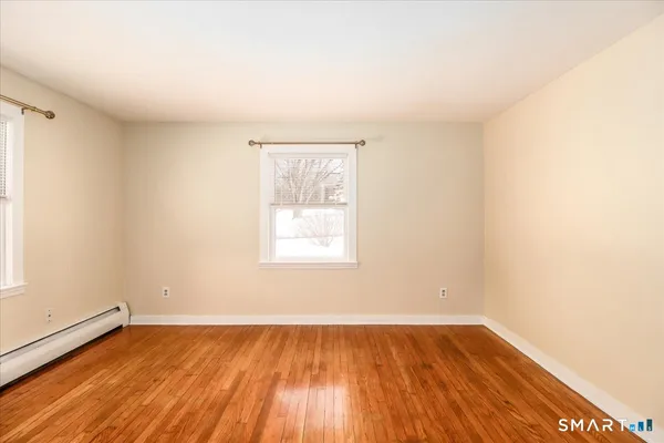 $1,600 | 683 Camp Street, Bristol, CT 06010