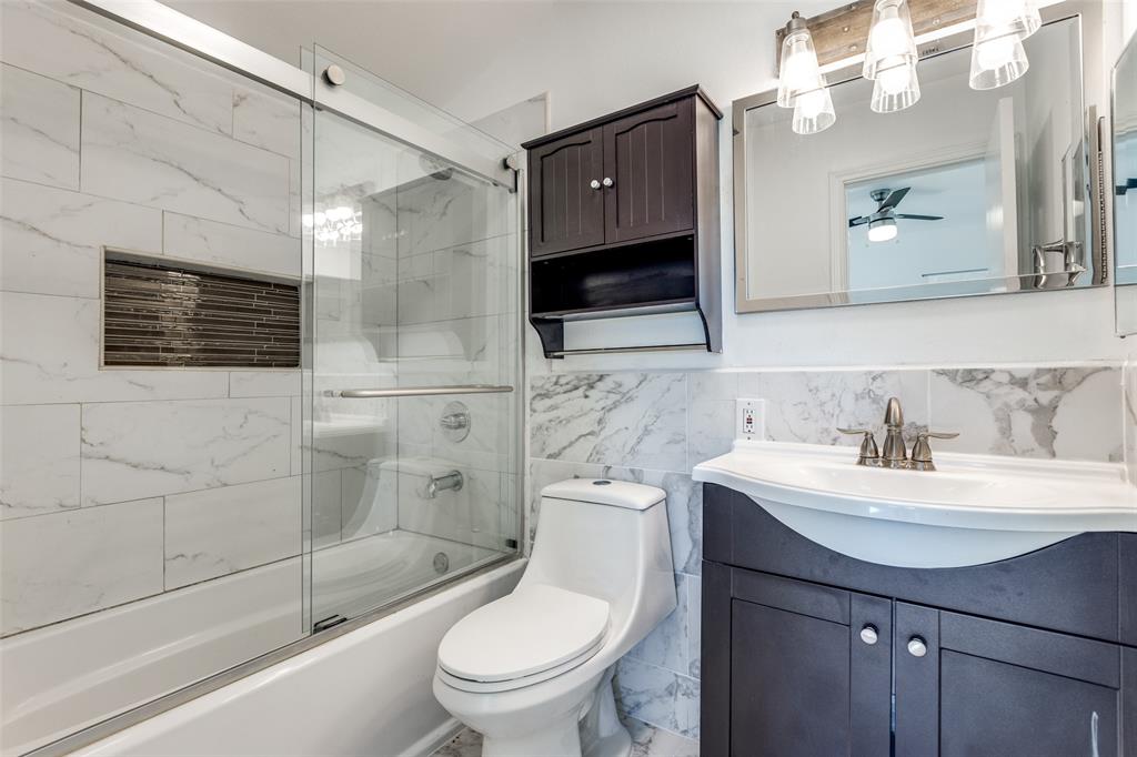 4012 Tennis Club Road The Colony, TX 75056 - Photo 13 of 17