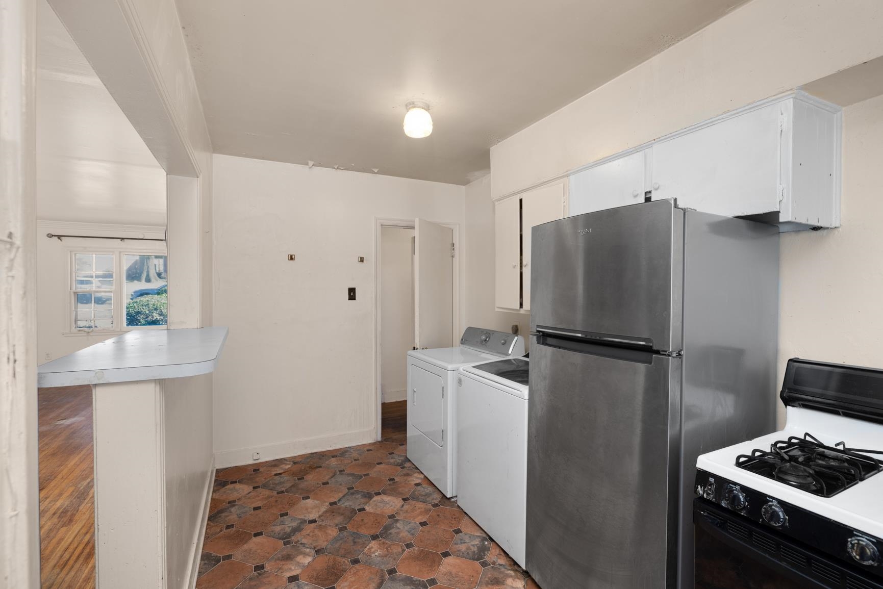 1311 Parkland Road Memphis, TN 38111 - Photo 4 of 11