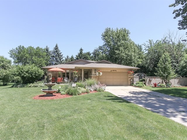 12N287 Hilltop Road Elgin, IL 60123 - Photo 1 of 21