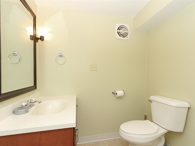 12N287 Hilltop Road Elgin, IL 60123 - Photo 16 of 21