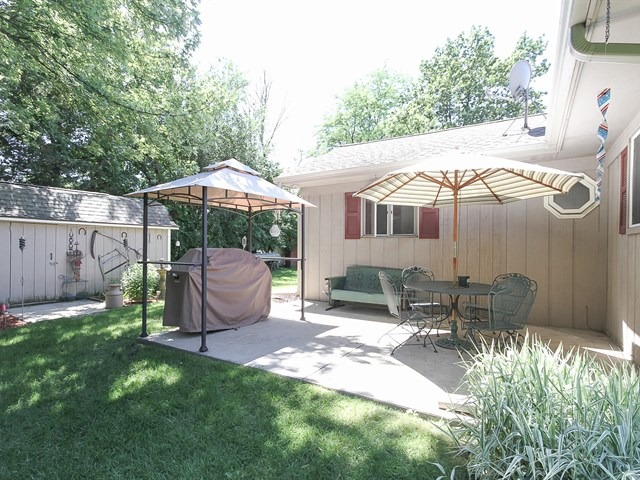 12N287 Hilltop Road Elgin, IL 60123 - Photo 20 of 21