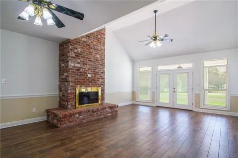 $385,000 | 160 Belle Grove Drive, Laplace, LA 70068