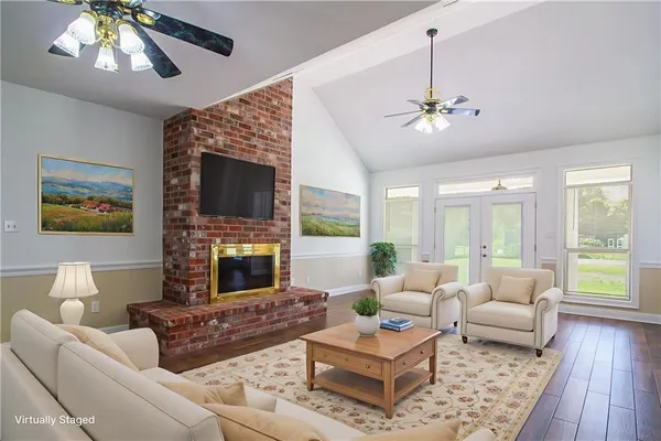 $385,000 | 160 Belle Grove Drive, Laplace, LA 70068