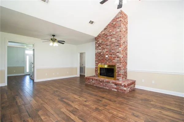 $385,000 | 160 Belle Grove Drive, Laplace, LA 70068