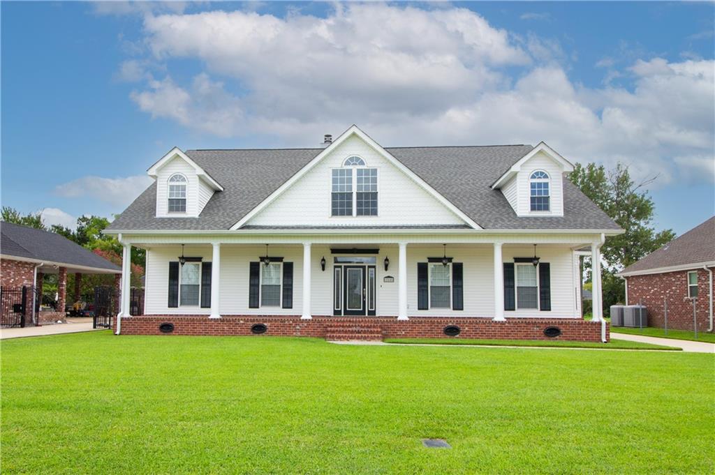 160 Belle Grove Drive Laplace, LA 70068 - Photo 2 of 35