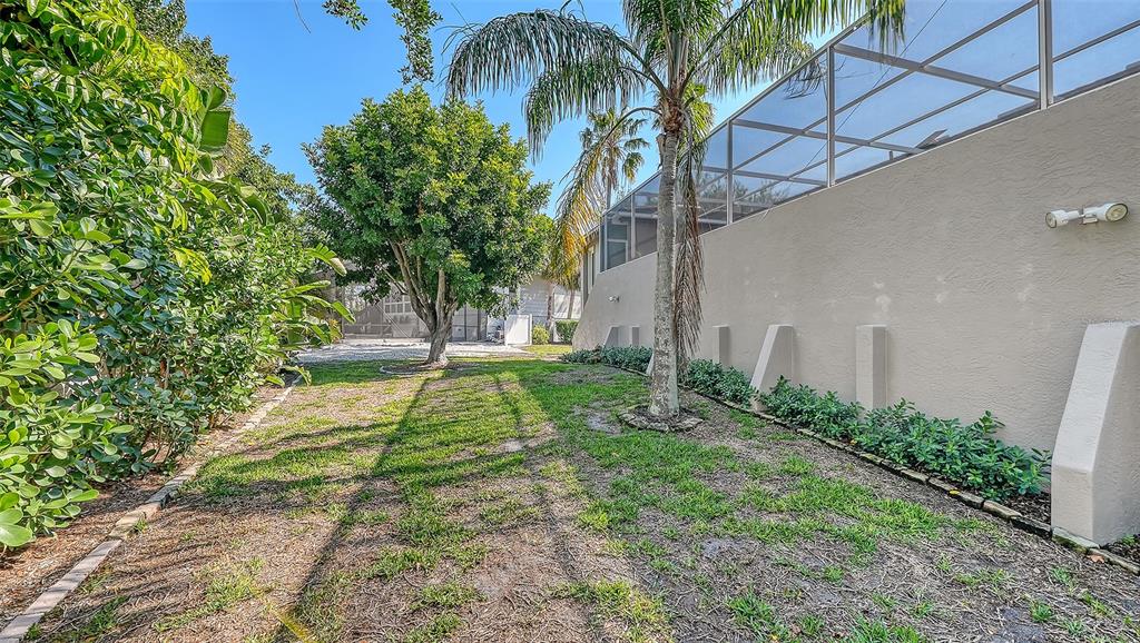 3610 Bayou Circle Longboat Key, FL 34228 - Photo 60 of 85