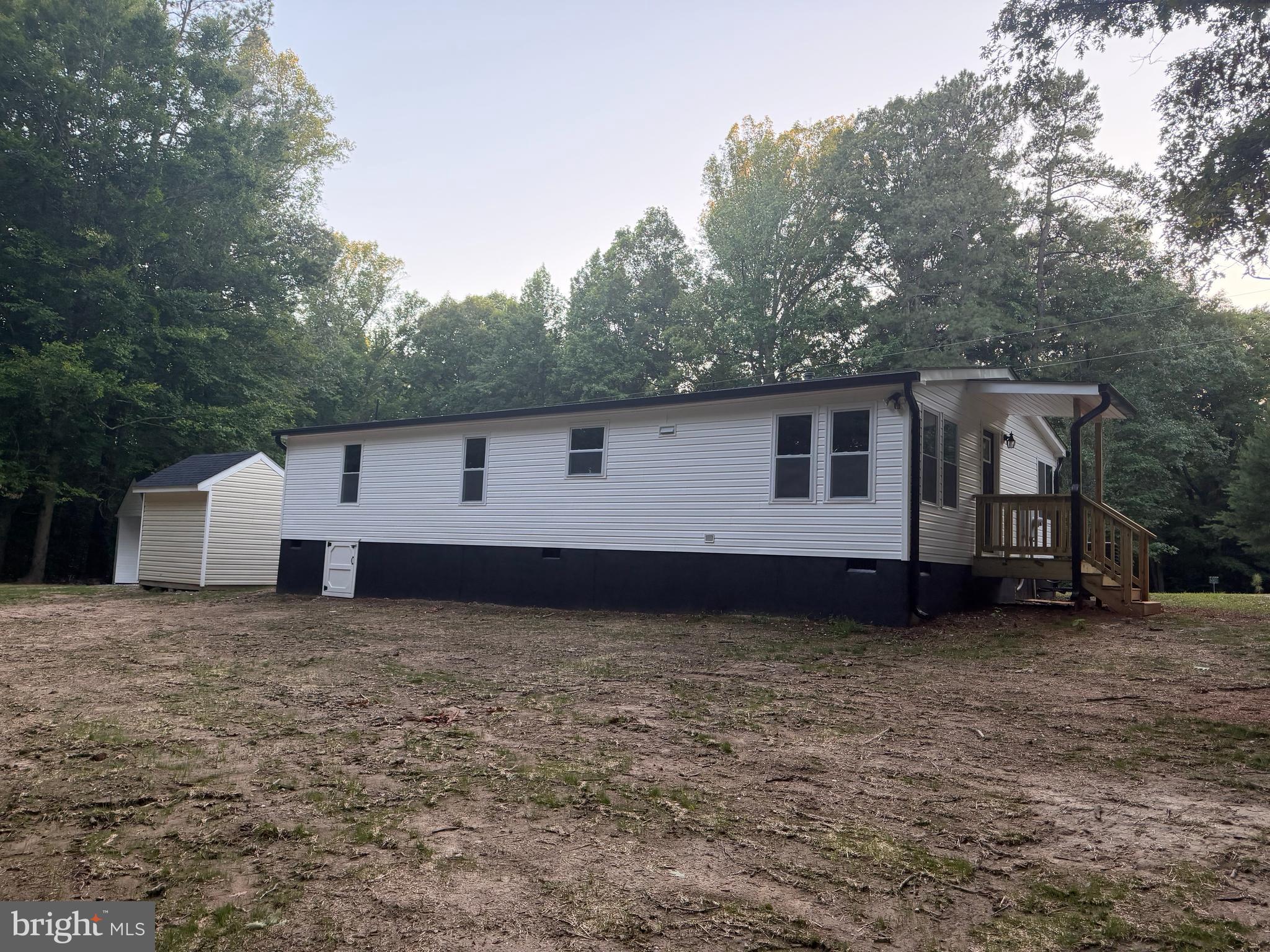 13577 Countyline Church Road Woodford, VA 22580 - Photo 8 of 35