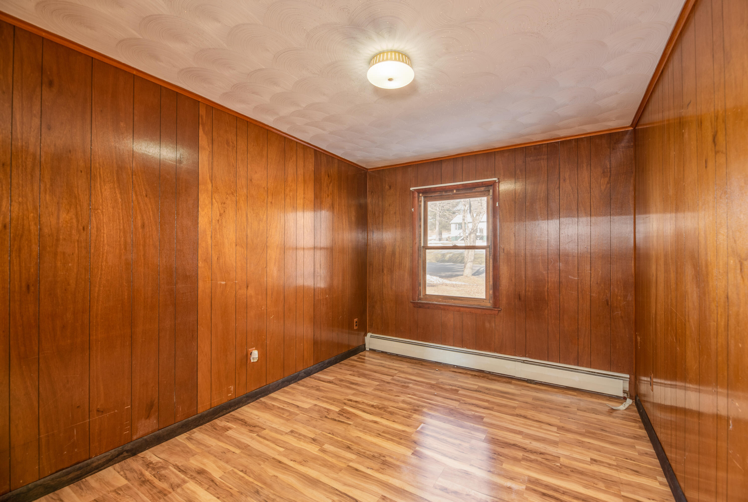 377 Hallowell Road Augusta, ME 04330 - Photo 21 of 37 Interior10