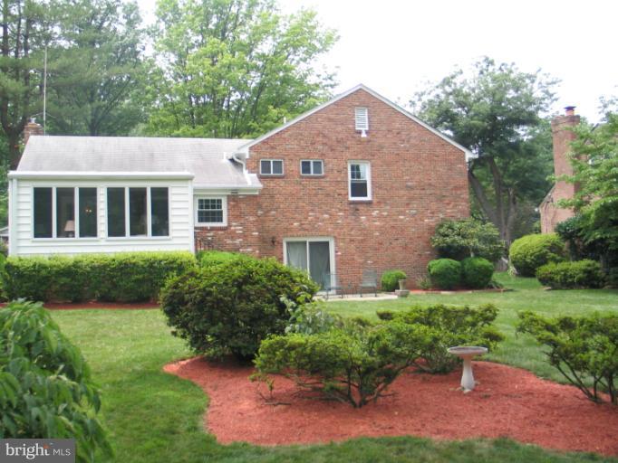 7107 Radnor Road Bethesda, MD 20817 - Photo 24 of 27 Exterior (Rear)