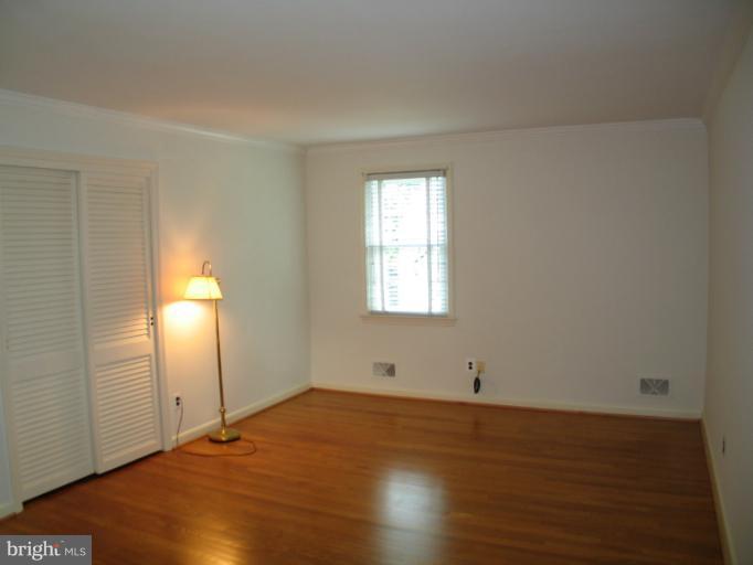 7107 Radnor Road Bethesda, MD 20817 - Photo 25 of 27 Bedroom (Master)