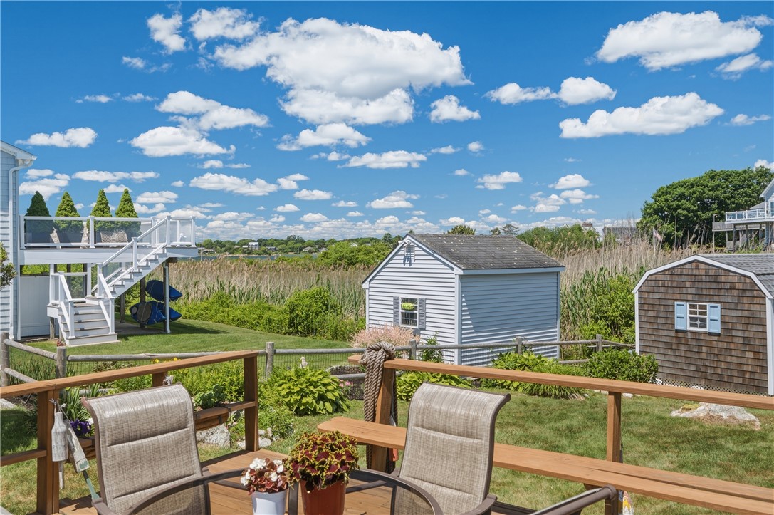86 Conch Road Narragansett, RI 02882 - Photo 11 of 50