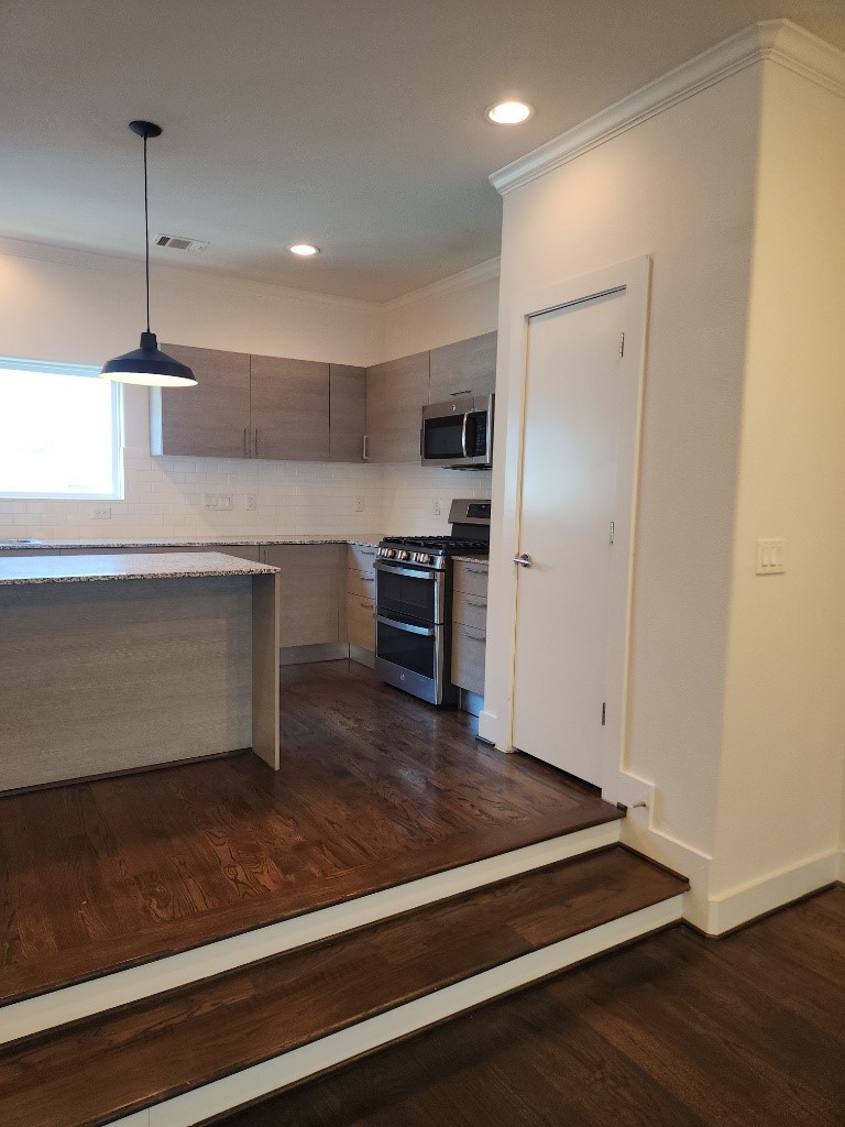 1333 West 22nd Street, Unit E Houston, TX 77008 - Photo 11 of 41