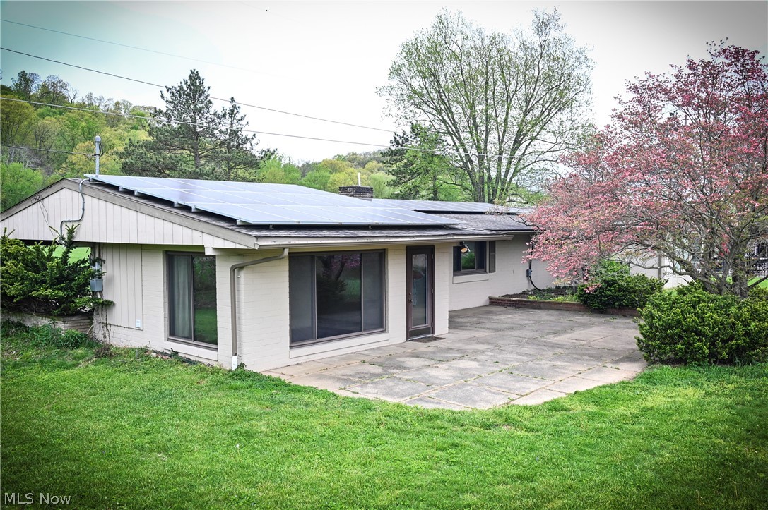 3370 Riverside Airport Road Zanesville, OH 43701 - Photo 5 of 32