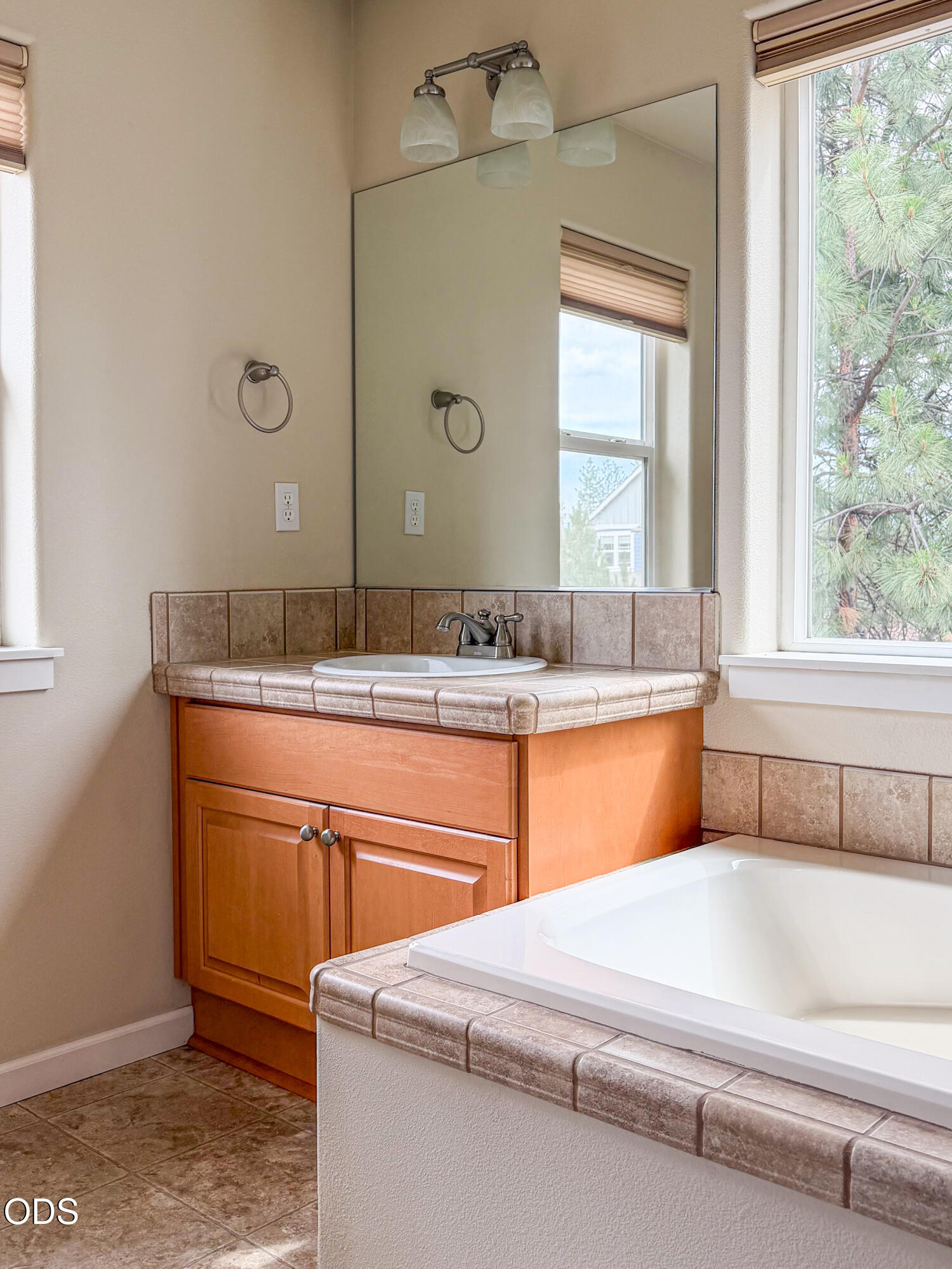 61506 Tall Tree Court Bend, OR 97702 - Photo 21 of 37