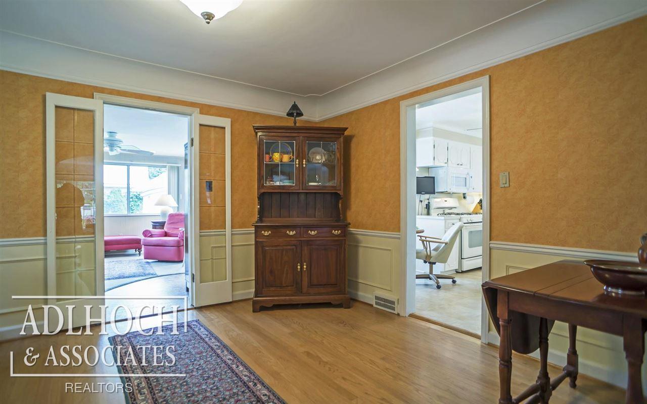 272 Merriweather Road Grosse Pointe Farms, MI 48236 - Photo 9 of 18