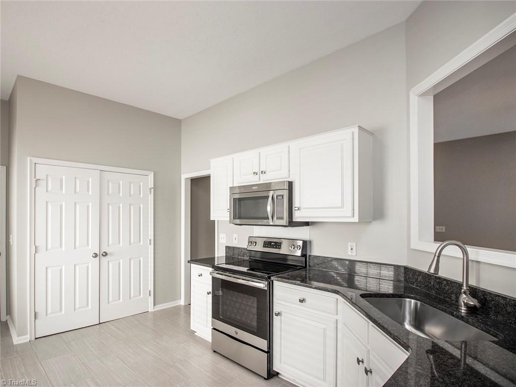 3401 Trail Ridge Drive Greensboro, NC 27410 - Photo 13 of 29