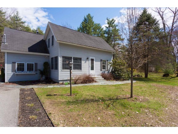 54 French Cross Road Dover, NH 03820 - Photo 1 of 1