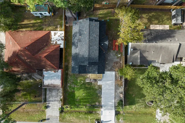 $315,000 | 17507 Wild Oak Drive, Houston, TX 77090