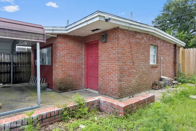 $280,000 | 1015 38th Avenue, Gulfport, MS 39501