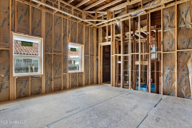 $280,000 | 1015 38th Avenue, Gulfport, MS 39501