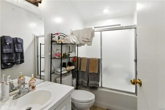 $169,999 | 24425 Woolsey Canyon Road, Unit 132, Canoga Park, CA 91304