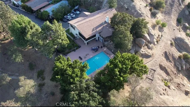 $169,999 | 24425 Woolsey Canyon Road, Unit 132, Canoga Park, CA 91304