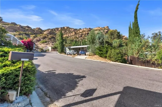 $169,999 | 24425 Woolsey Canyon Road, Unit 132, Canoga Park, CA 91304