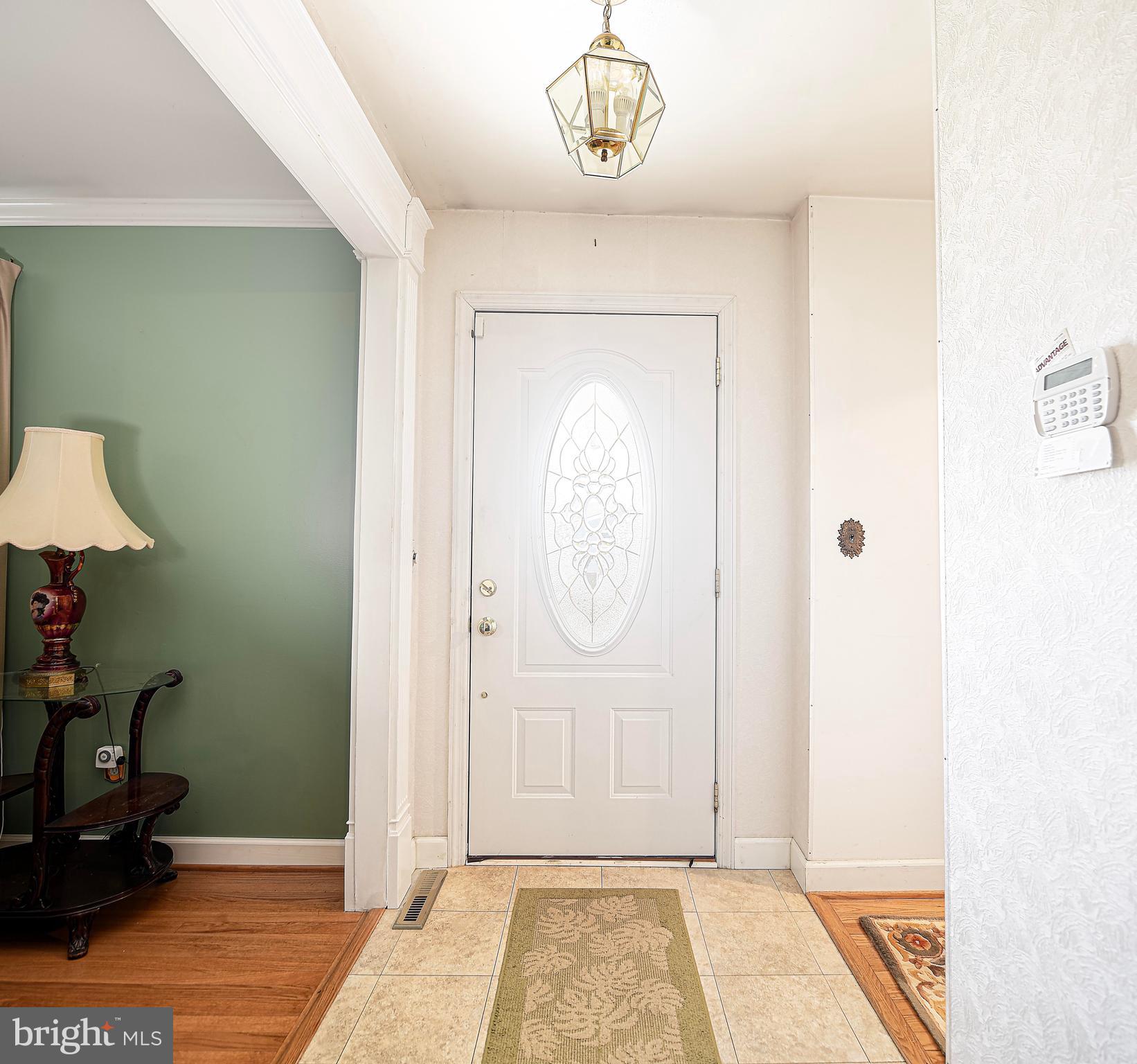 8103 Candle Lane Rosedale, MD 21237 - Photo 5 of 50 Foyer