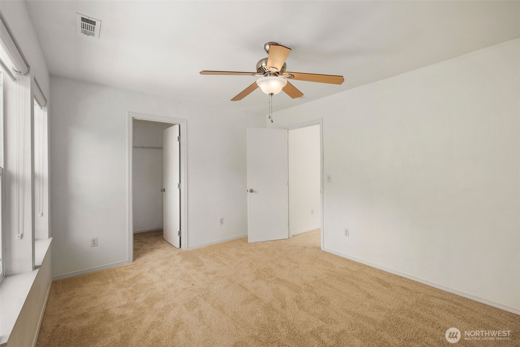 15303 35th Drive Southeast Bothell, WA 98012 - Photo 18 of 32 Gallery Image 18
