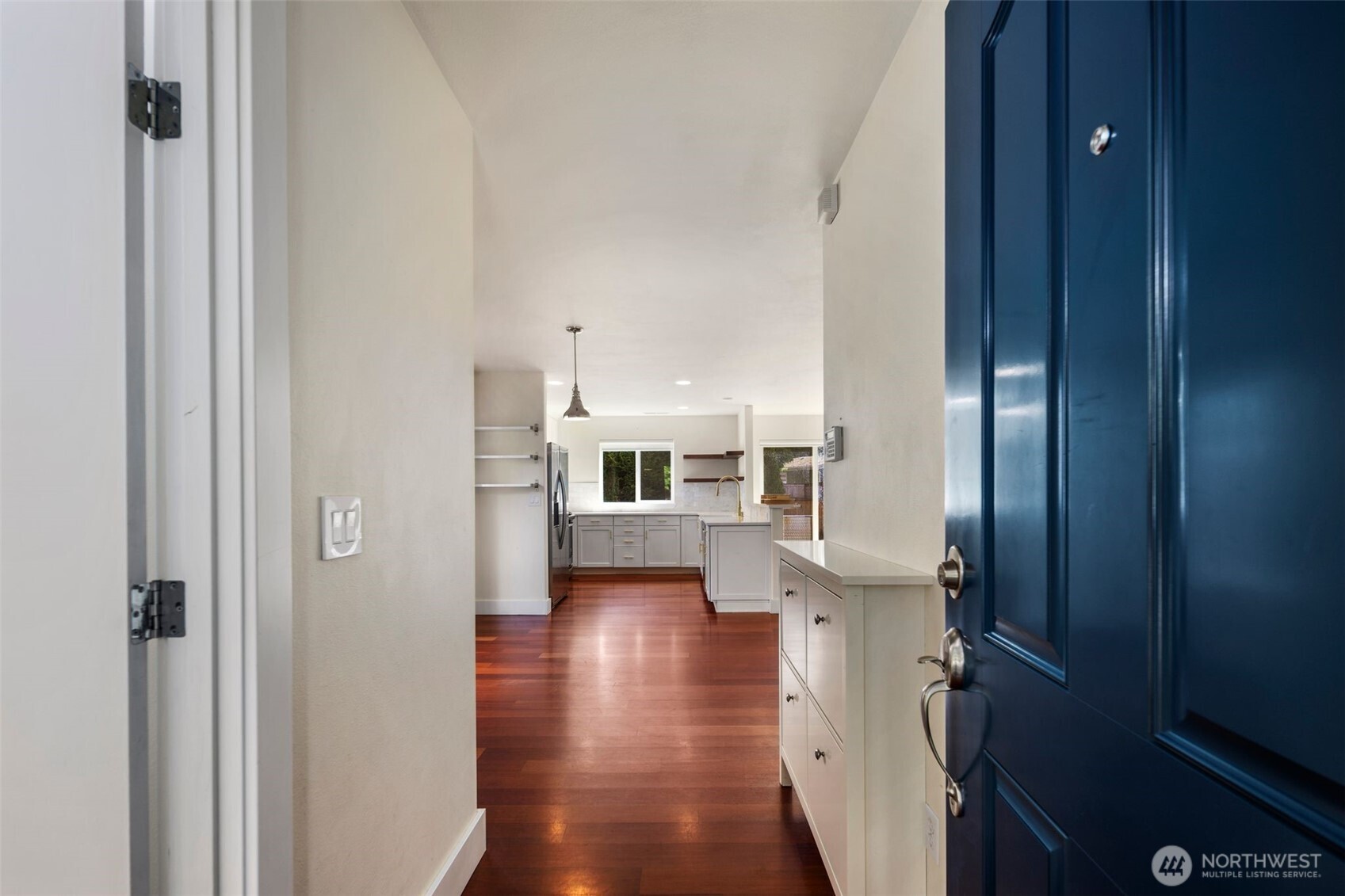 15303 35th Drive Southeast Bothell, WA 98012 - Photo 4 of 32 Gallery Image 4