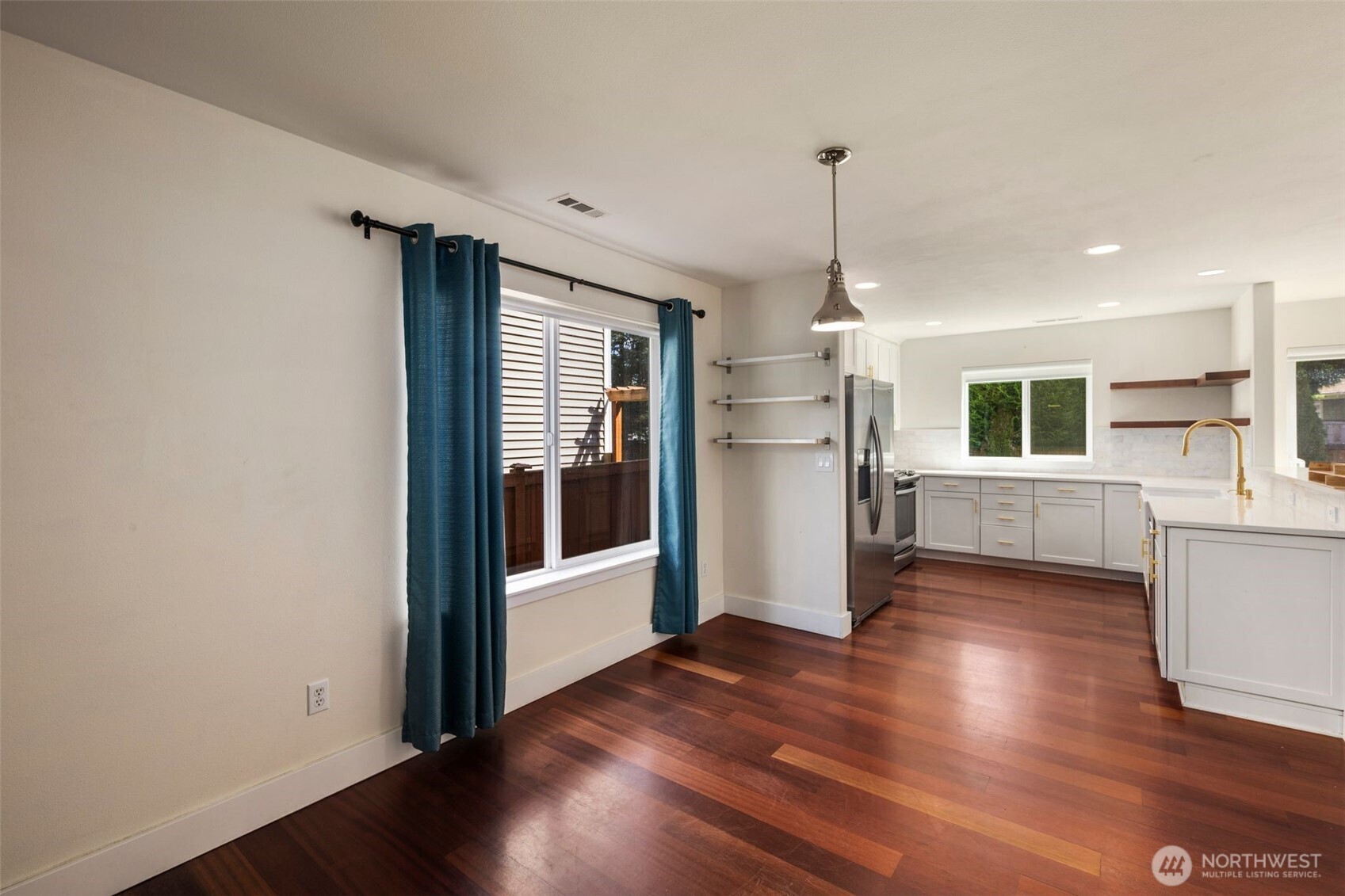 15303 35th Drive Southeast Bothell, WA 98012 - Photo 7 of 32 Gallery Image 7